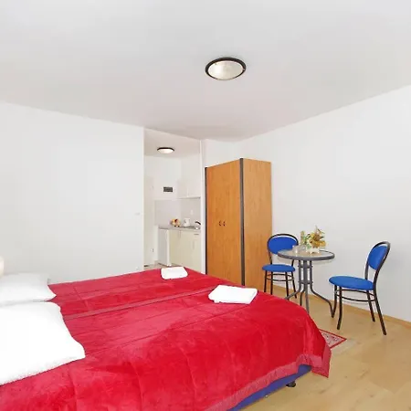 Apartments Javi - Free Private Parking Trogir Exterior photo