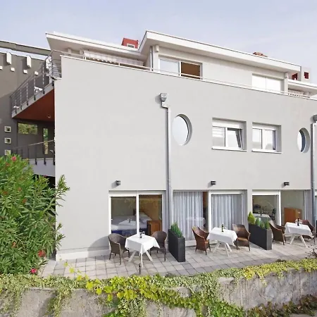 Apartments Javi - Free Private Parking Trogir Exterior photo