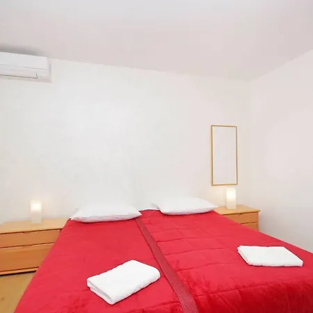 Apartments Javi - Free Private Parking Trogir Exterior photo