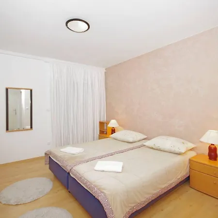 Apartments Javi - Free Private Parking Trogir Exterior photo