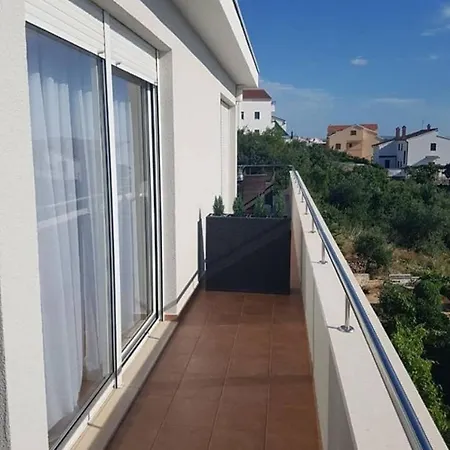 Apartments Javi - Free Private Parking Trogir Exterior photo