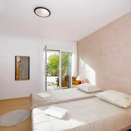 Apartments Javi - Free Private Parking Trogir Exterior photo
