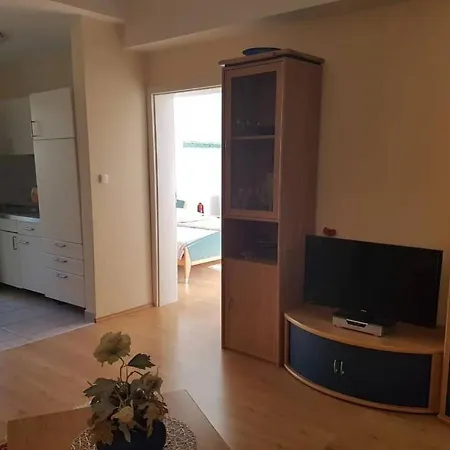 Apartments Javi - Free Private Parking Trogir Exterior photo