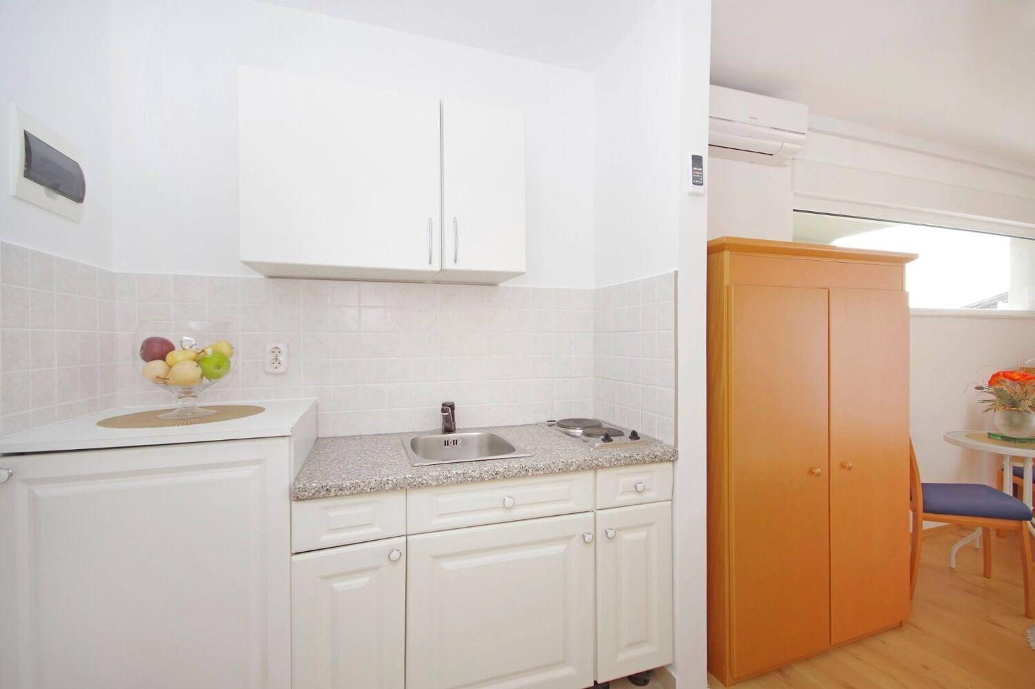 Javi - Free Private Parking Apartma Trogir